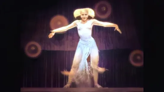 [4k, 60fps, colorized] (1927) Metropolis, Fritz Lang. Dance scene.