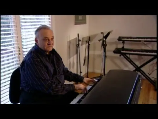 Angelo Badalamenti explains how he created the music for Twin Peaks