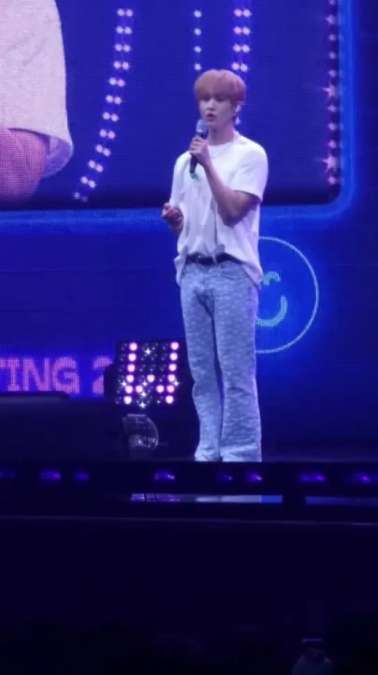 [FC] 180524 SHINee Onew Dice GUESS FANMEETING D2-2