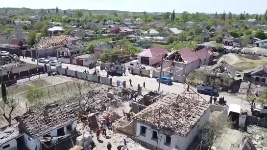 Последствия удара ракетой Точка-У выпущенной ВСУ (националистами)по н п Голая Пристань Херсонская обл ( бывшая часть Украины)