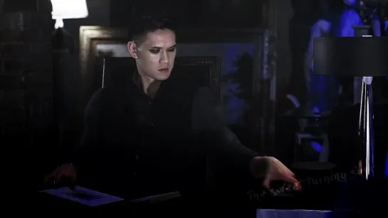 Magnus Bane (S1) ¦ Untouchable