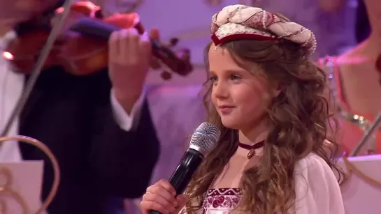 Юная южноафриканка Amira Willighagen с композицией "O Mio Babbino Caro" голландский город Maastricht - 2014