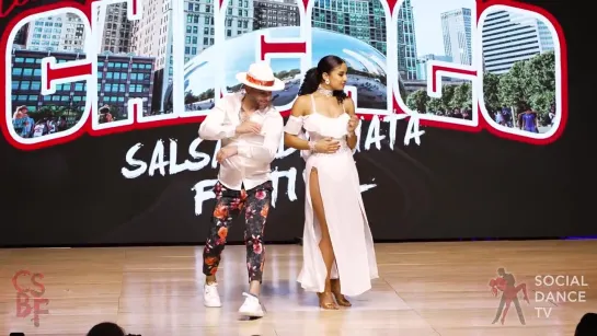 Ataca & La Alemana - Bachata Show 'Te Soñe' _ Chicago Salsa & Bachata Festival 2021