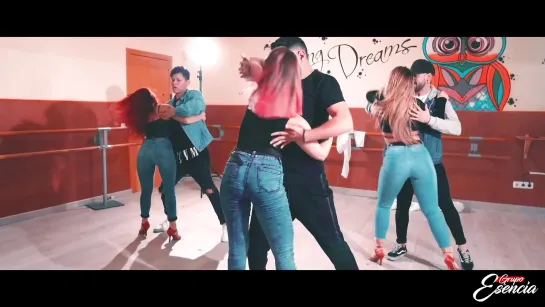 El vicio del pecado el torito ft ken _ Grupo Esencia _ Tercera Edicion bailando esta bachata fusion