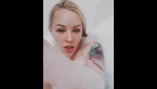 Секс lola_taylor Моя ванна готова....