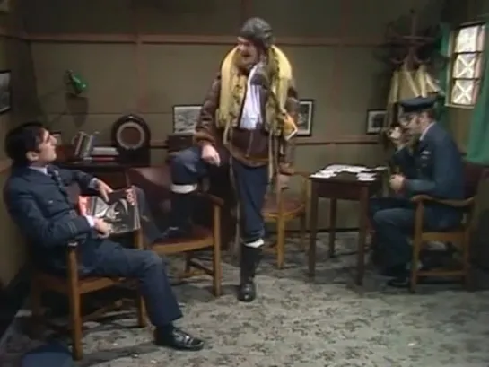 Monty python's flying circus - RAF banter