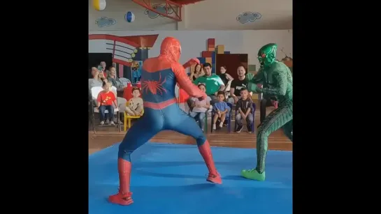 Spider Man vs Green Goblin Fort Minor Remember The Name