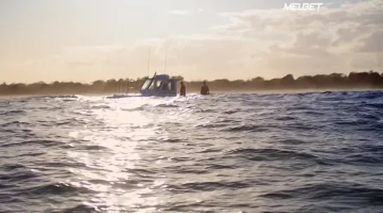 Shark.Beach.With.Chris.Hemsworth