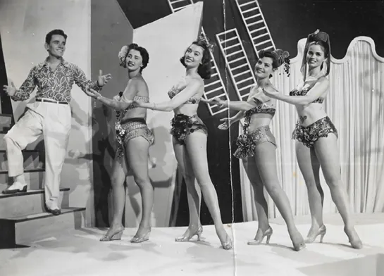 CARNAVAL ATLÂNTIDA (1952, José Carlos Burle)