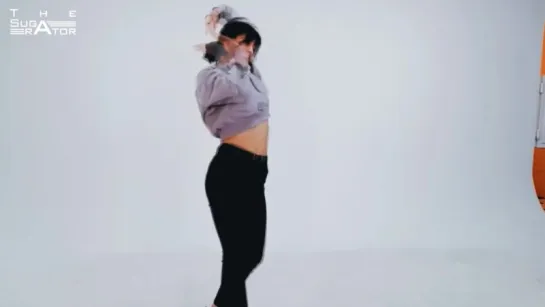 Momo dance