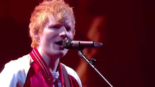 Ed Sheeran – Bad Habits (feat. Bring Me The Horizon) [Live at the BRIT Awards 2022]