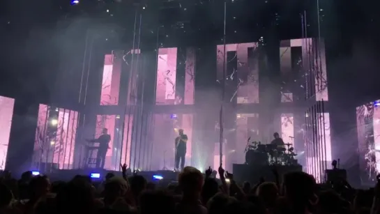 Alt-j - In Cold Blood live Coachella