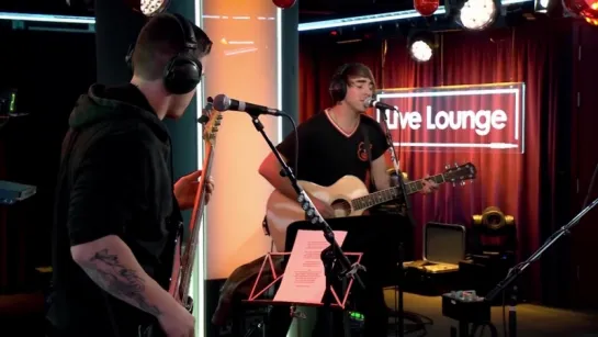 All Time Low - Elastic Heart (SIA cover in the Live Lounge)