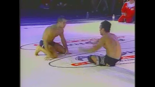 Leonardo Viera (Blazil) Vs. Eddie Bravo (U.S.A.) (66 kg)