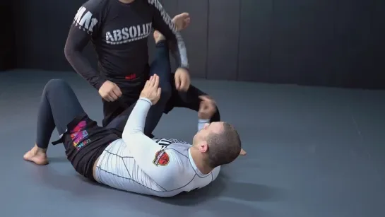 7 The Flower Sweep from Closed Guard Arm Across by Lachlan Giles • SUBMETA