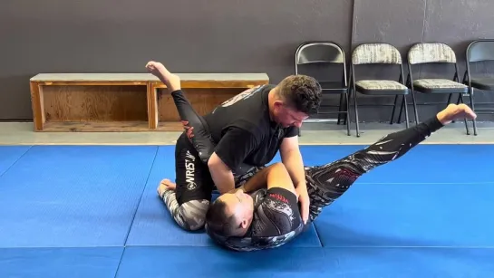 Omoplata - Super Easy and Effective Set Up