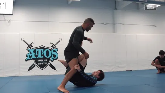 1 Michael Perez teaches Passing Single Leg X, during the no-gi advanced class - Part 1