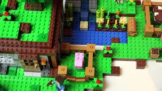 LEGO Minecraft: The First Night - Brickworm