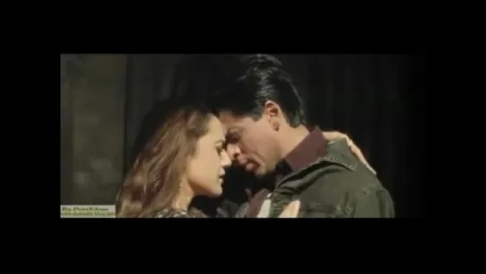 Shahrukh_Khan_amp_Preity_Zinta_Veer-_Zara_-Marcas_De_Ayer