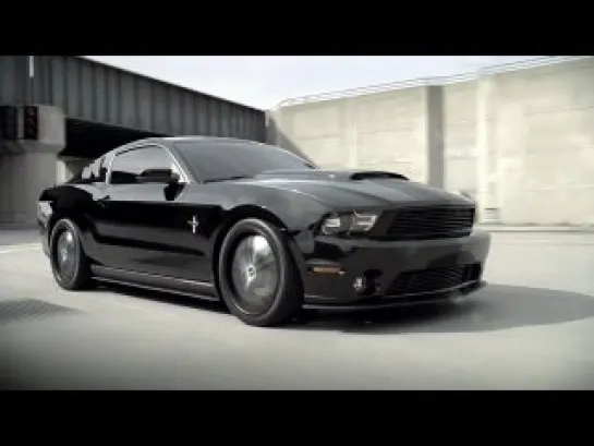 • Ford Mustang 2011 V6