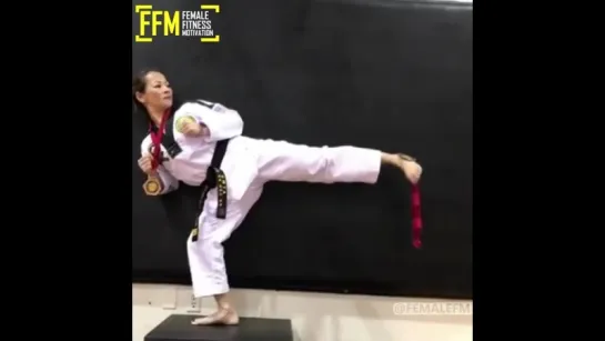 Dont Mess With KungFu Girls _ Best Female Martial Arts 2018