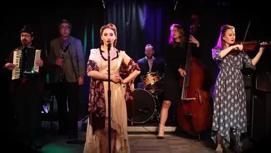 Robyn Adele Anderson - Rich Girl (Klezmer Cover)