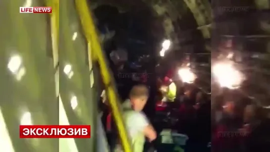 Видео с места аварии в метро