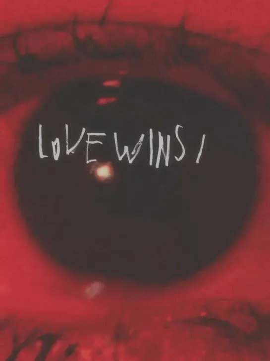 К выходу сингла IU «Love Wins All»