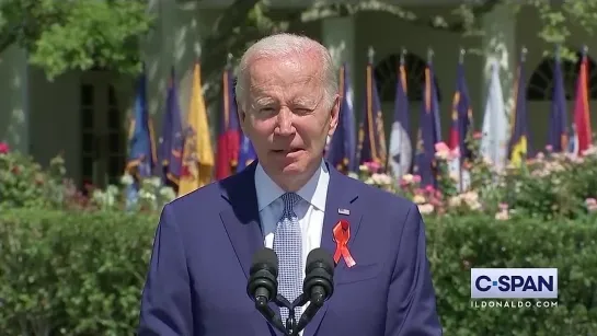 Fuck Joe Biden! 

Тут комментировать - только портить🤷‍♂️