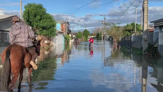 Затопленные улицы в Бразилии после циклона 🌨🌫