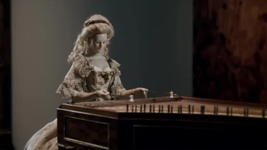 Demonstration of David Roentgens Automaton of Queen Marie Antoinette, The Dulci