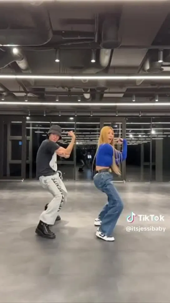 231106 itsjessibaby's Tiktok update