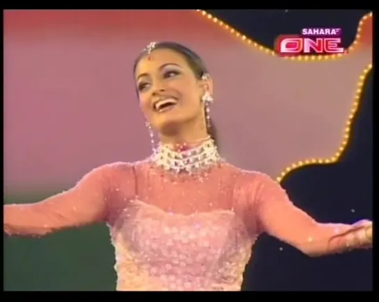 Дия Мирза на концерте 2002 г. | Diya Mirza performance | болливуд | индийское кино