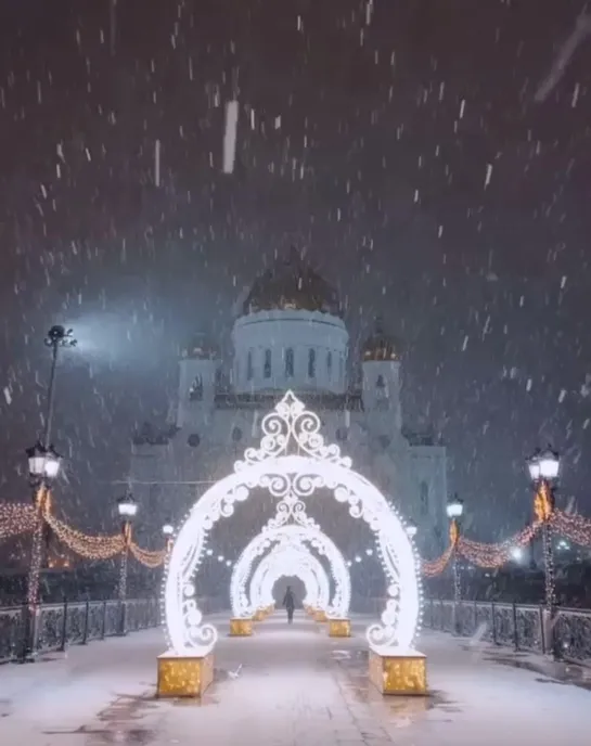 .❄В Москве наступила зима.