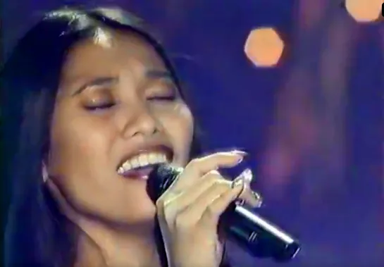 Anggun - "By The Moon" / "Au Nom de la Lune" Live 1998