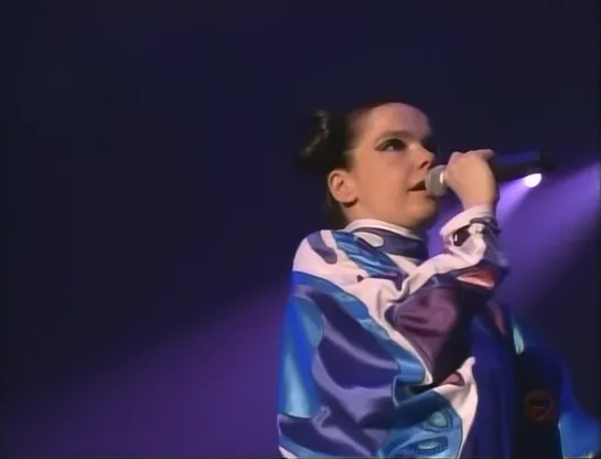 Björk - Pagan Poetry - Live8, Tokyo (2005) - Bjork