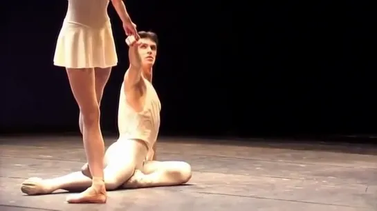 BALLET DANCE ART- APOLLON MUSAGETE. Roberto Bolle and Marta Romagna