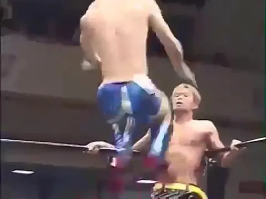 KUDO vs. Kota Ibushi - 01.07.2004 (DDT Audience 2004)