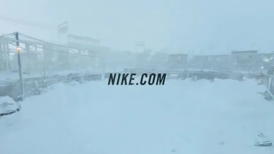 «Nike Snow Day».