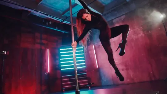 Exotic Pole Dance | Dasha Fedotova