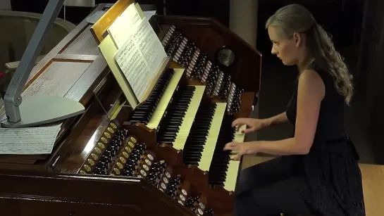 J.S. Bach.  Toccata and Fugue d-moll, BWV565 (Liene Andreta Kalnciema live at Riga Cathedral)