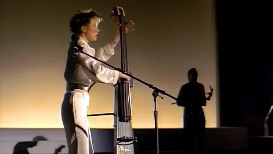 Laurie Anderson - Gravitys Angel 1985