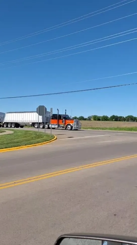 Hauling grain.mp4