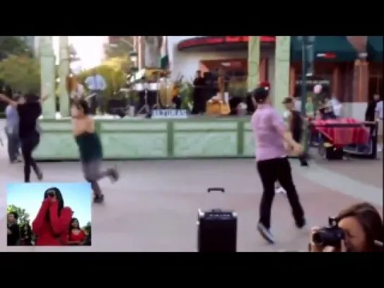 Best Wedding Proposal - Flashmob Marry You