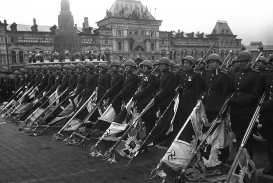 Парад Победы. Советский фильм 1945 года. Полная версия _ History Lab. Хроника HD