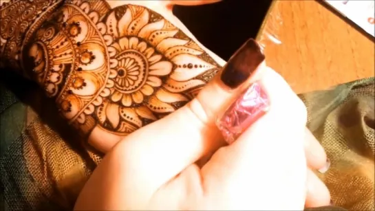 Traditional Indian Mehndi design-Традиционное индийское мехенди