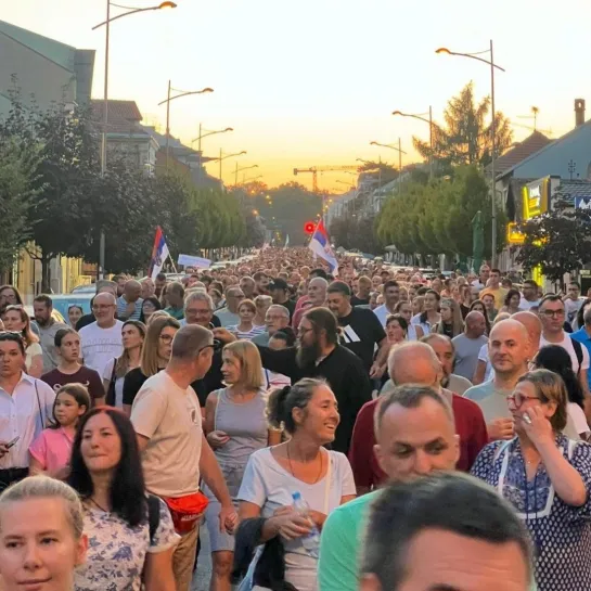 В Младеновац 29.07. 2024.г. (город в Сербии) проходит массовый митинг против компании "Рио Тинто" и добычи лития в Сербии.