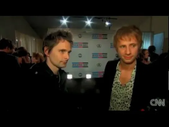 Matt and Dom talk about Justin Bieber at the AMAs 2010*