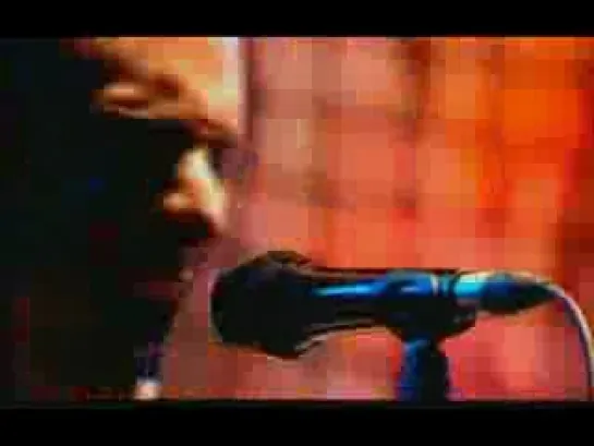 Supermassive Black Hole (Glastonbury 2010) *