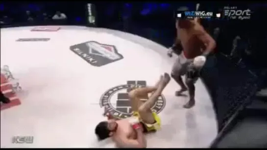 MMA Fail_ Showtime Punch vs Upkick